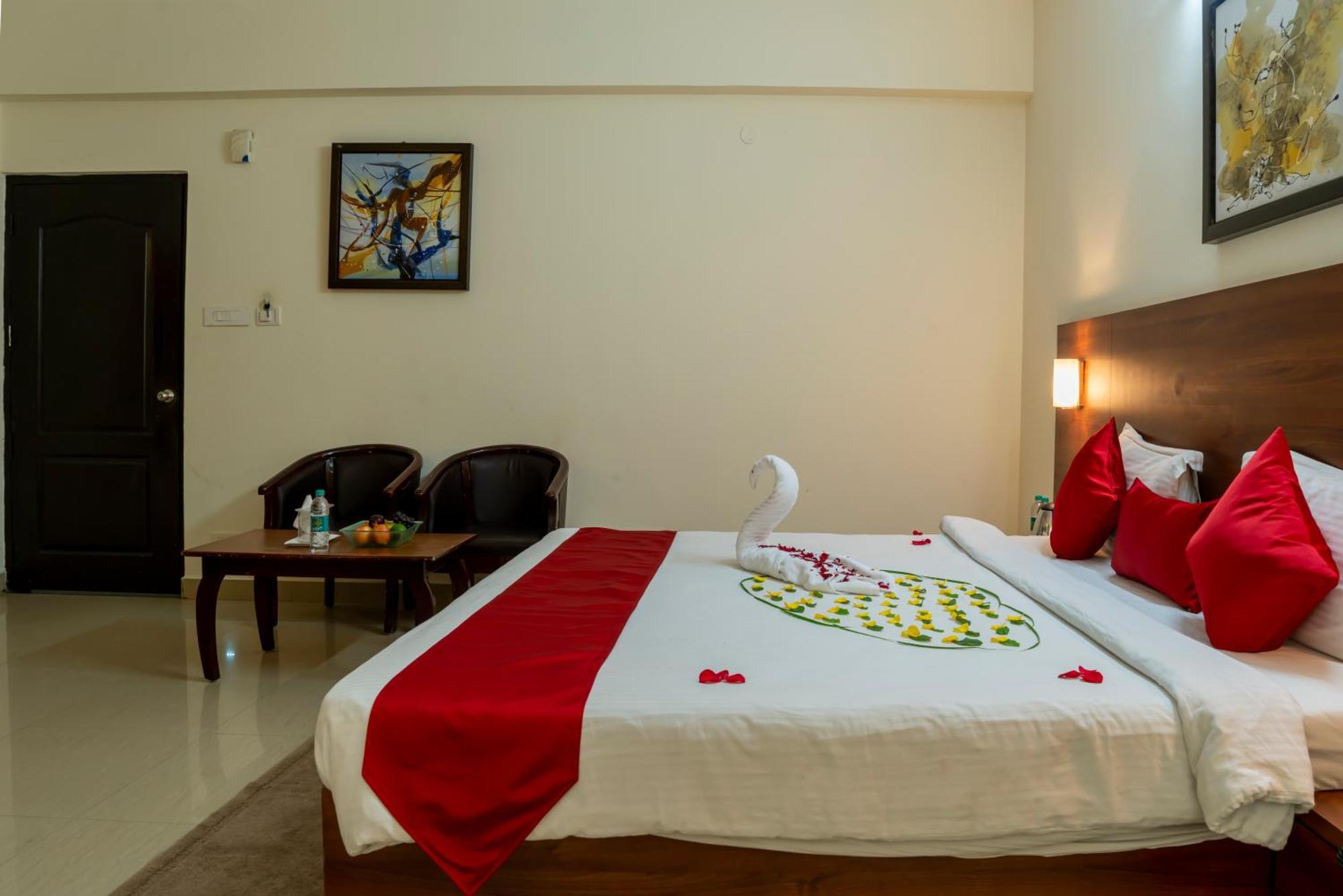 Hotel Krrish Inn - Ameerpet, Hyderabad Exterior foto