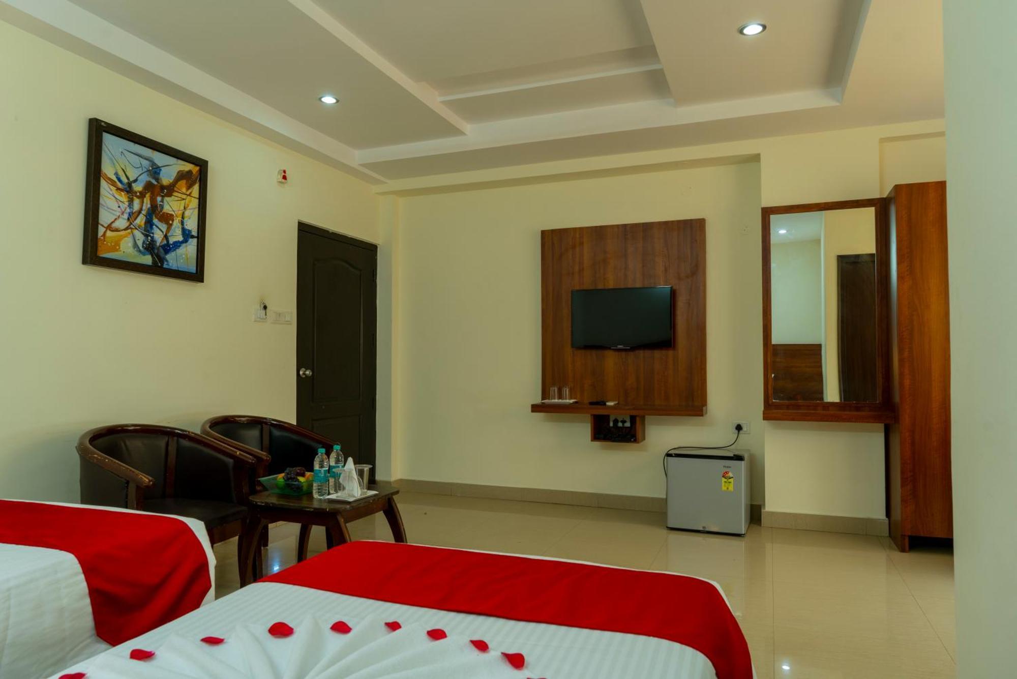 Hotel Krrish Inn - Ameerpet, Hyderabad Exterior foto